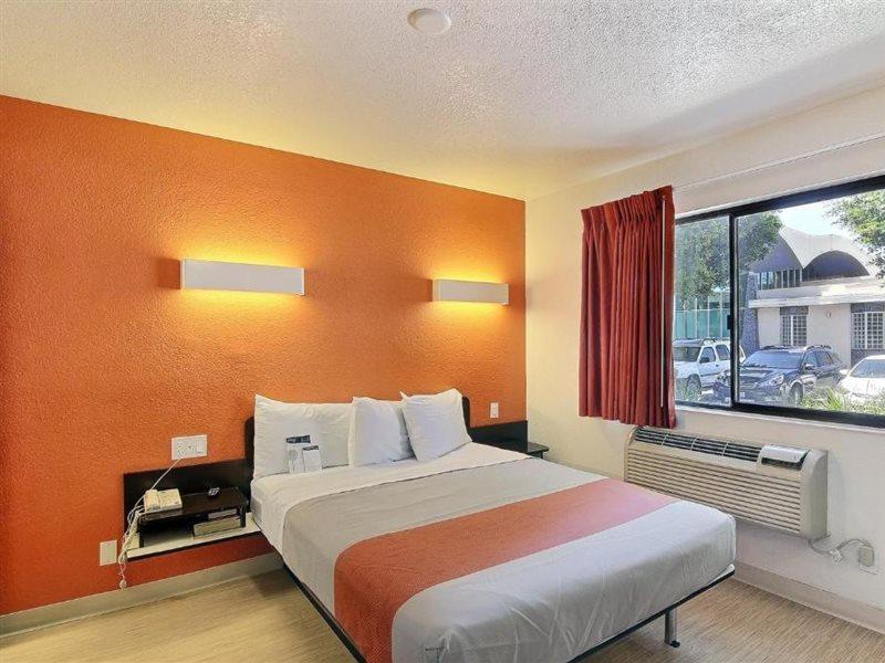 Motel 6-Goleta, Ca - Santa Barbara Dış mekan fotoğraf
